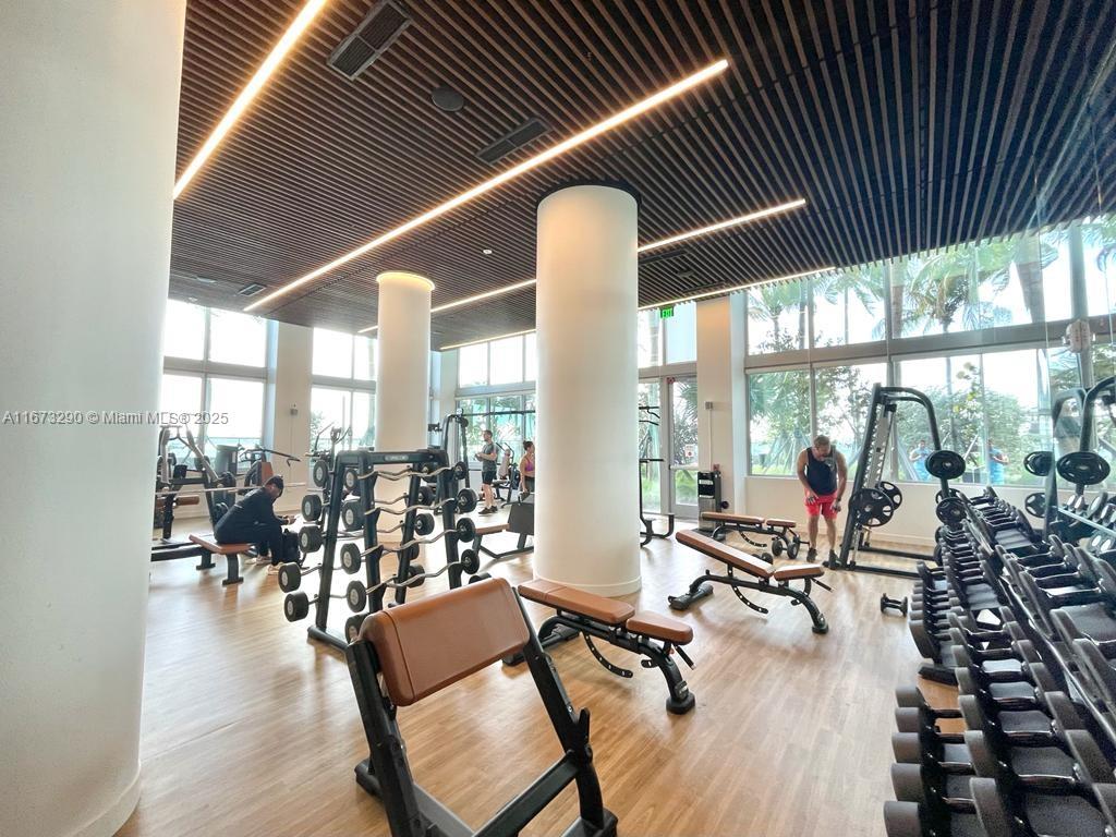 FLAMINGO SOUTH BEACH I CO - Residential Lease