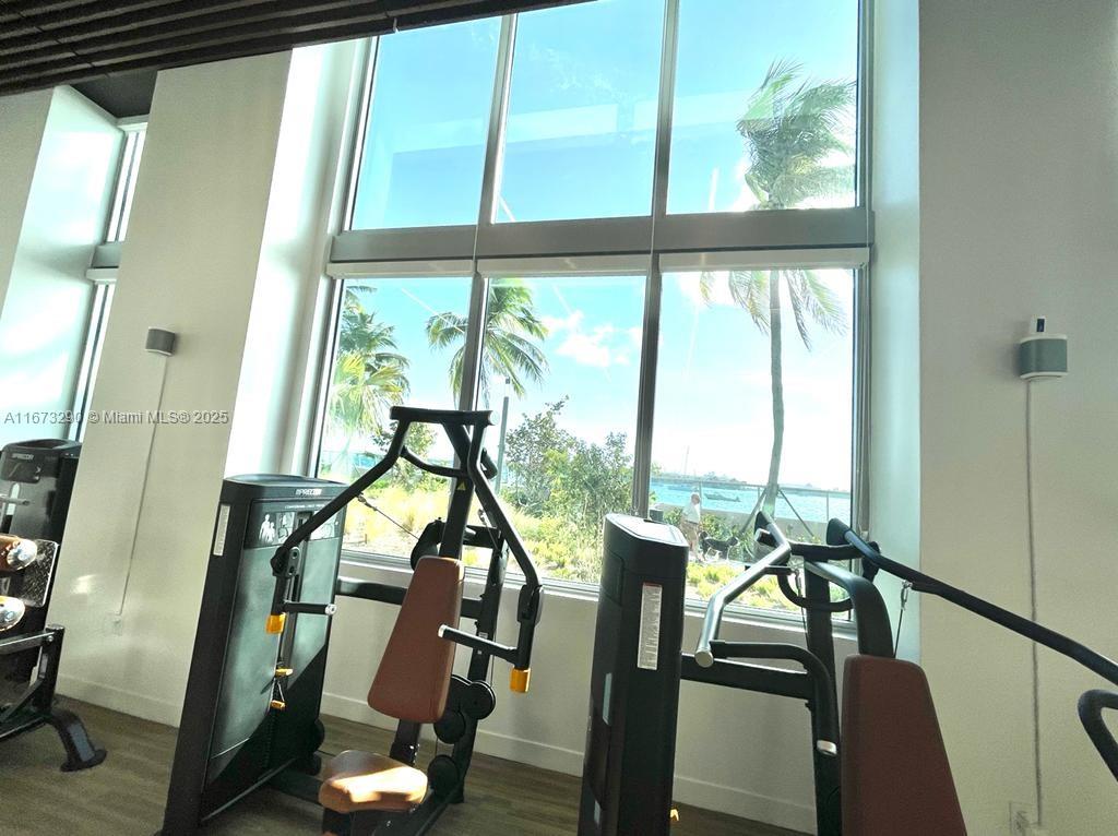 FLAMINGO SOUTH BEACH I CO - Residential Lease