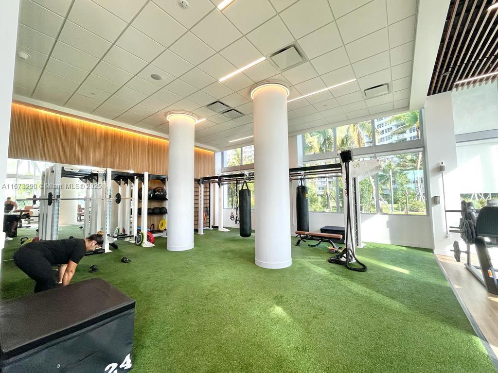 FLAMINGO SOUTH BEACH I CO - Residential Lease