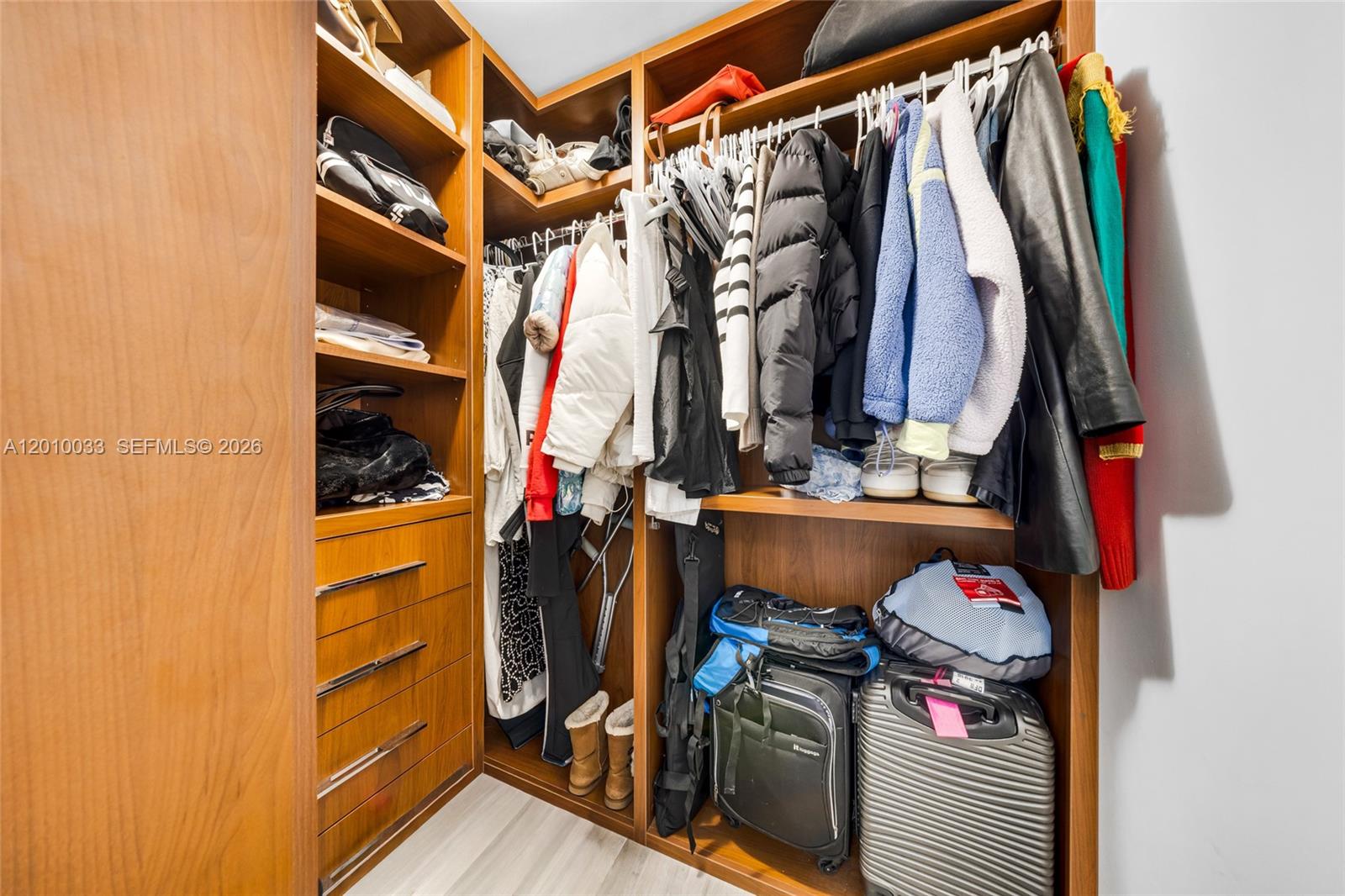 500 BRICKELL EAST CONDO - Residential