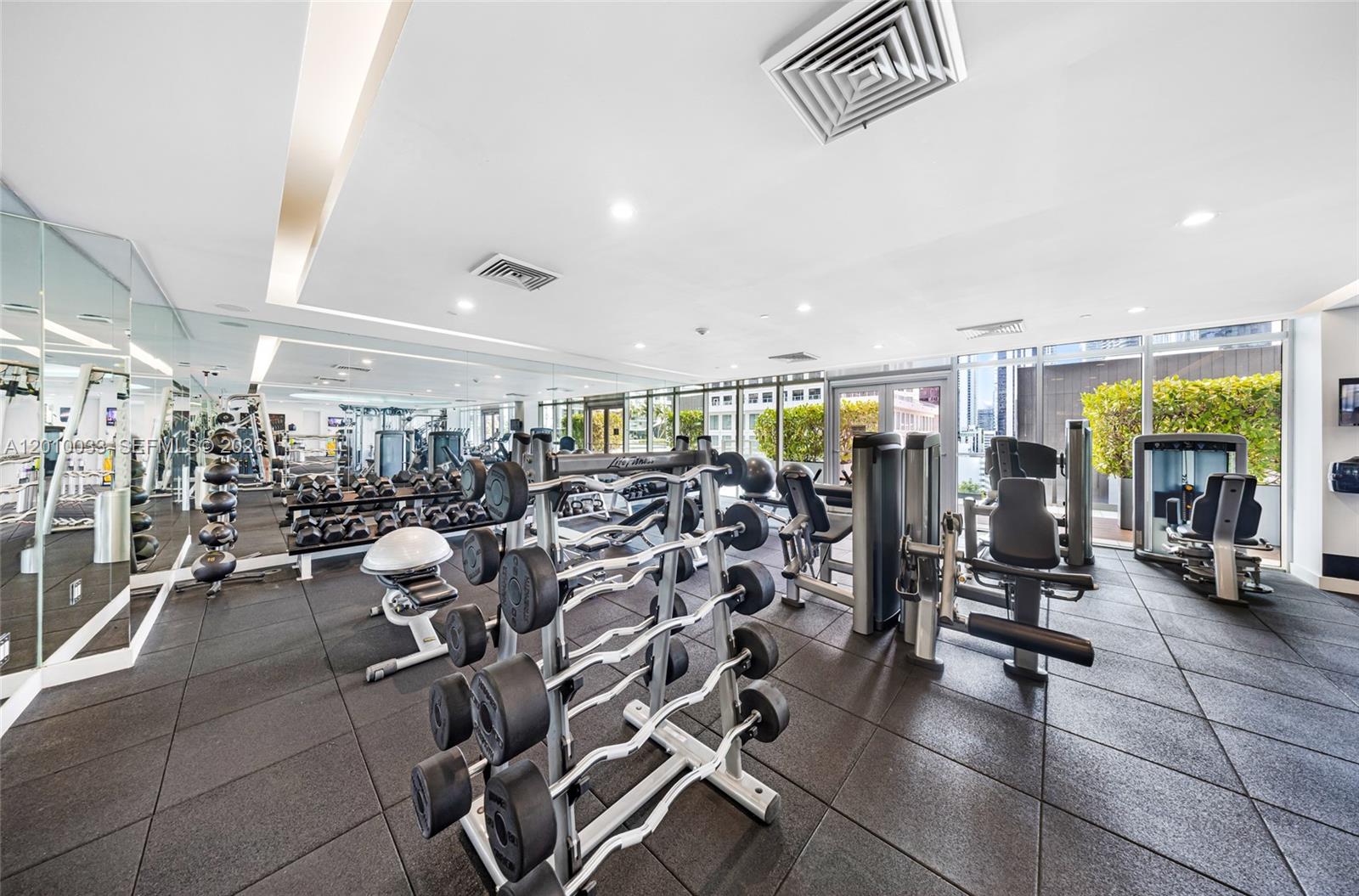 500 BRICKELL EAST CONDO - Residential