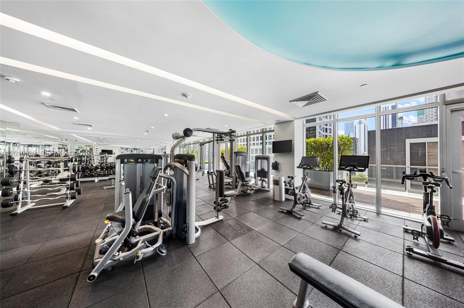 500 BRICKELL EAST CONDO - Residential