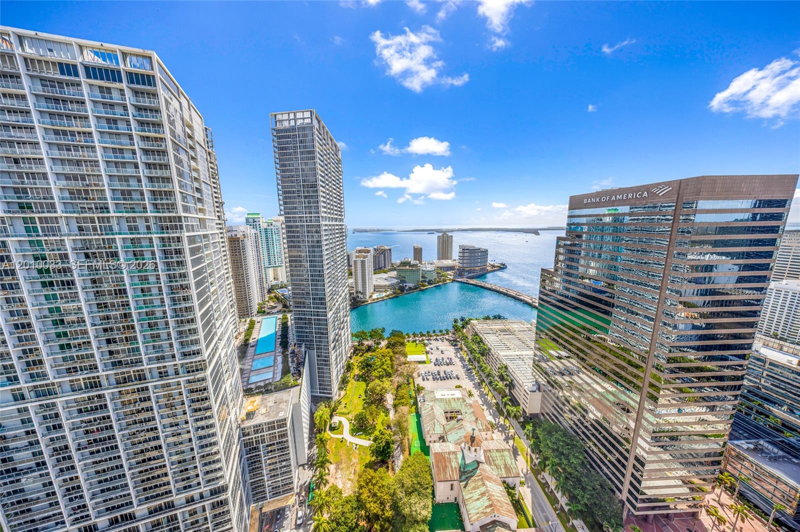 500 BRICKELL EAST CONDO - Residential