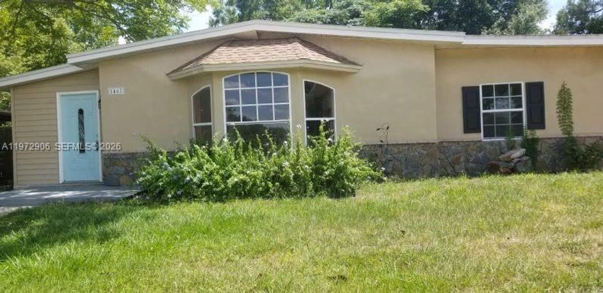 Charming 3-Bedroom Home For Sale - Prime Location!
Well maintained 3-bedroom home in a sought-after neighborhood! This residence offers a spacious backyard, perfect for gatherings and outdoor activities. Step inside to an inviting living room adorned with lovely bay windows that flood the space with natural light and provide a welcoming atmosphere. The bright kitchen, complete with a cozy breakfast nook, is ideal for enjoying morning coffee or family meals. A large pantry and dedicated laundry room add to the home’s functional features.
The master bedroom is conveniently accessed from the living room, while the other two bedrooms are located on the opposite side of the house, near the kitchen area, offering privacy and versatility for family members or guests.
Situated in a wonderful, family-friendly neighborhood, this home is just steps away from public transportation and beautiful parks where children can play. Amazon is right in the neighborhood, making daily commutes a breeze. You’ll also enjoy close proximity to shopping and dining options, with the beach only 30 minutes away, providing the perfect blend of comfort, convenience, and lifestyle.
This is a fantastic opportunity to secure a dream home in an outstanding location. 
The property is currently occupied by a tenant and can be shown on weekends only with prior scheduling.