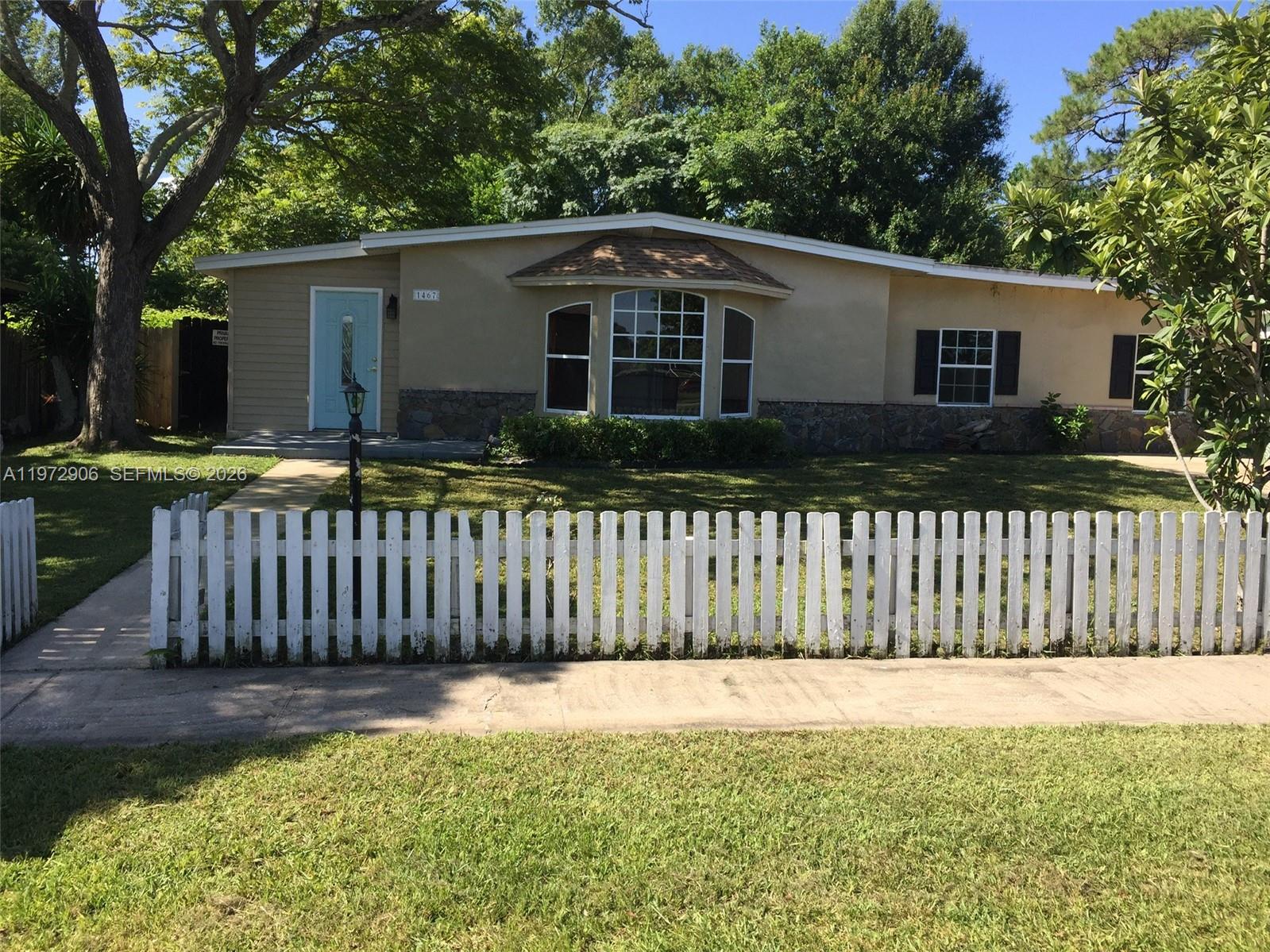 Deltona Lakes - Residential