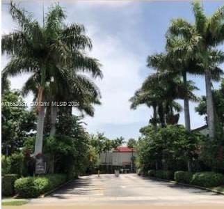 View Miami, FL 33155 townhome