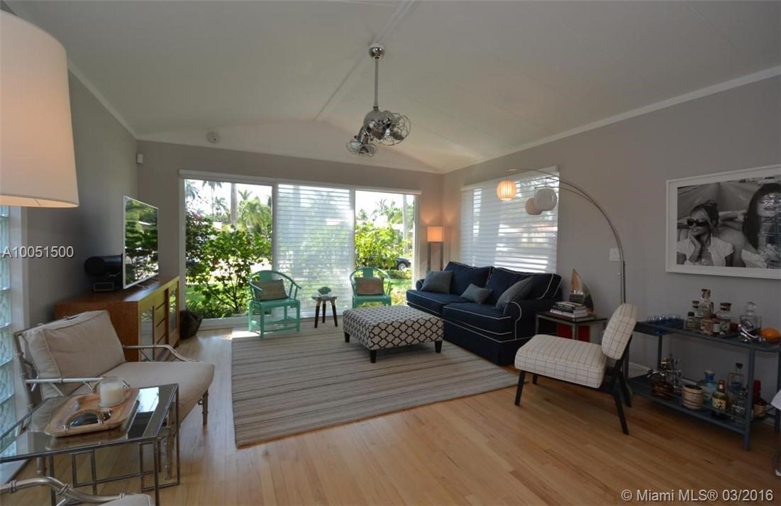 Hollywood Lakes Sec 1-32 - Residential