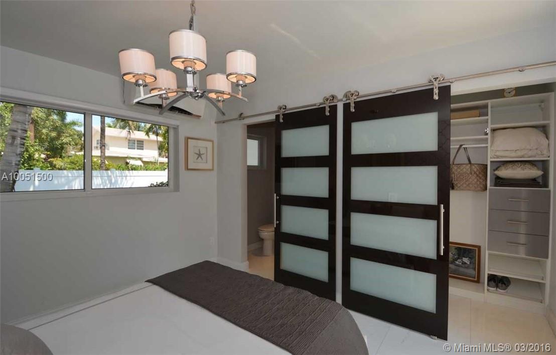 Hollywood Lakes Sec 1-32 - Residential