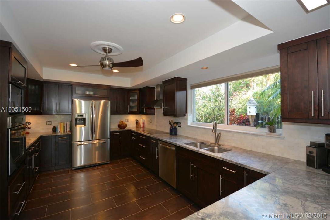 Hollywood Lakes Sec 1-32 - Residential