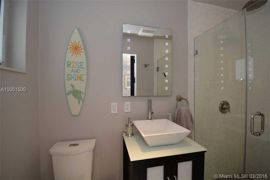 Hollywood Lakes Sec 1-32 - Residential