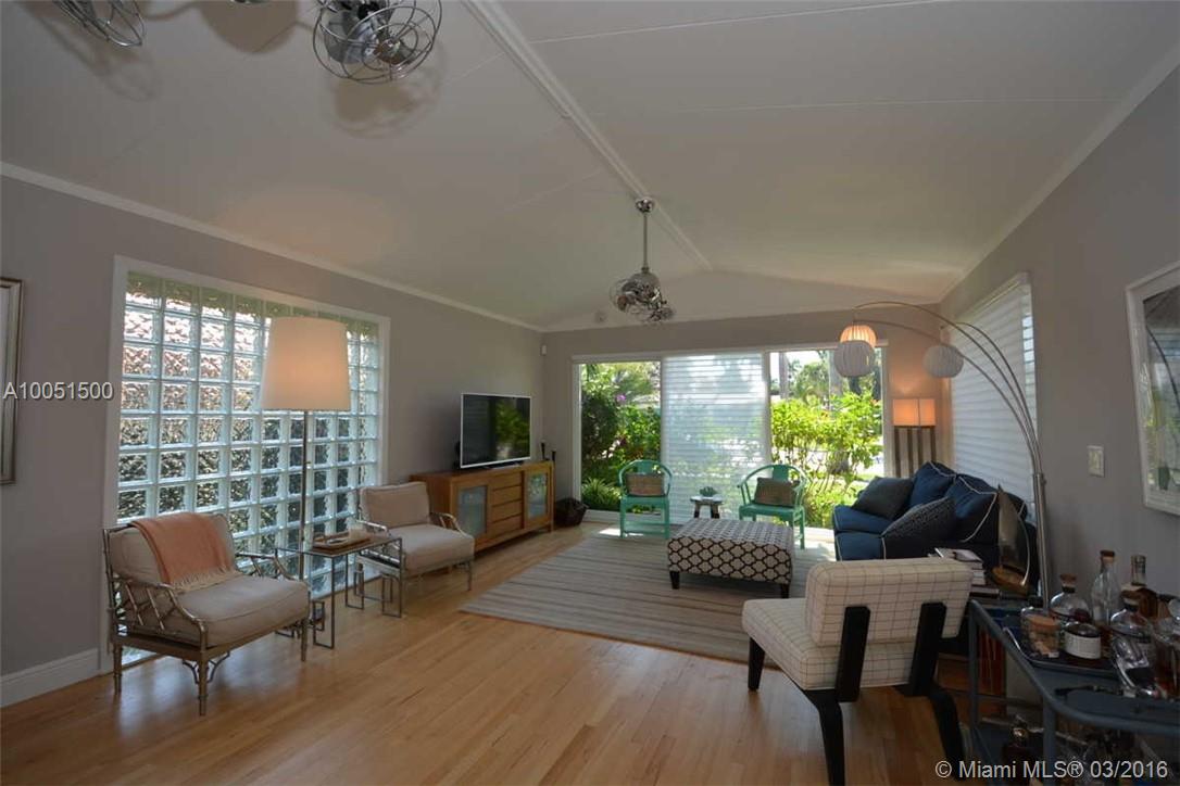 Hollywood Lakes Sec 1-32 - Residential