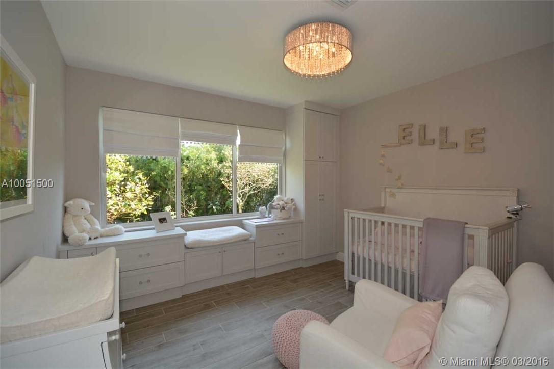 Hollywood Lakes Sec 1-32 - Residential