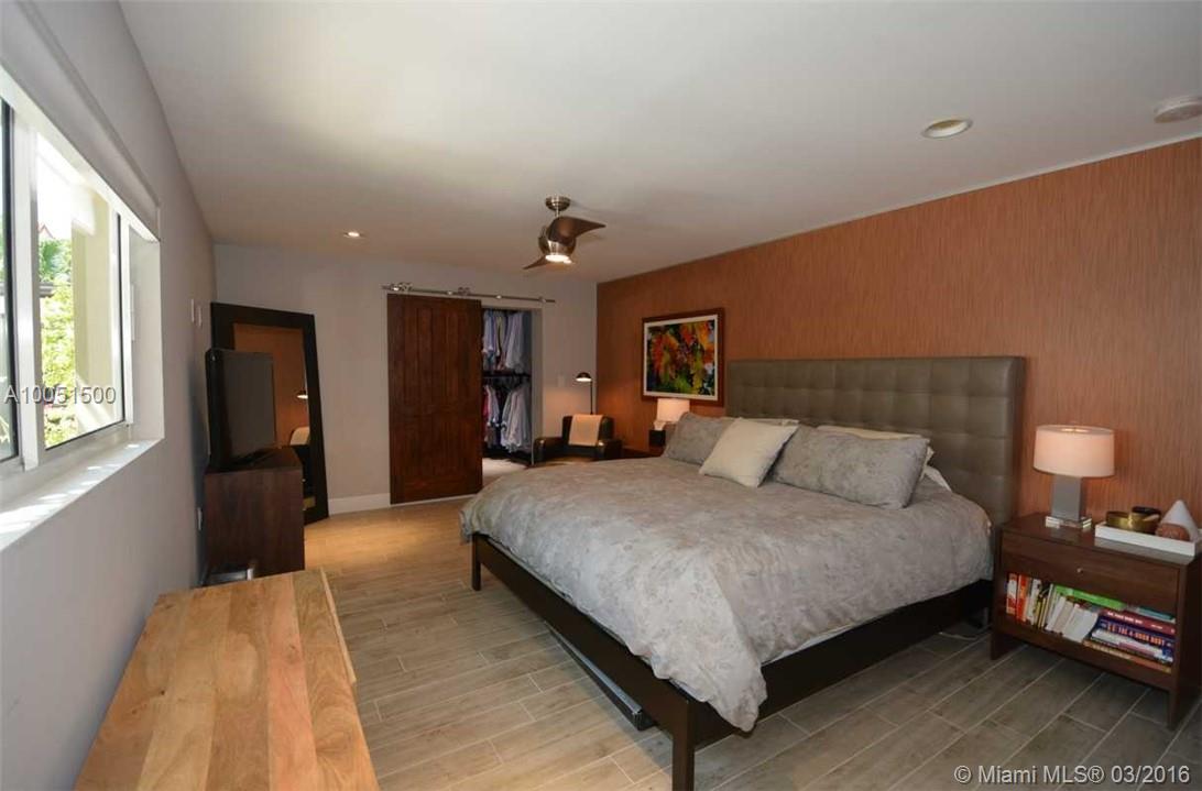 Hollywood Lakes Sec 1-32 - Residential