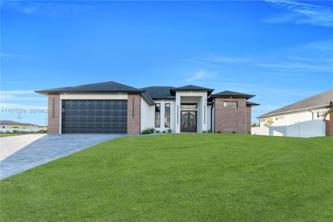 Tiny photo for 14 el Dorado Blvd N, Cape Coral, FL 33993 (MLS # A11977274)