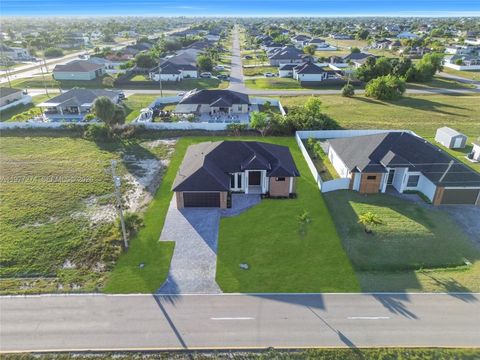 Tiny photo for 14 el Dorado Blvd N, Cape Coral, FL 33993 (MLS # A11977274)