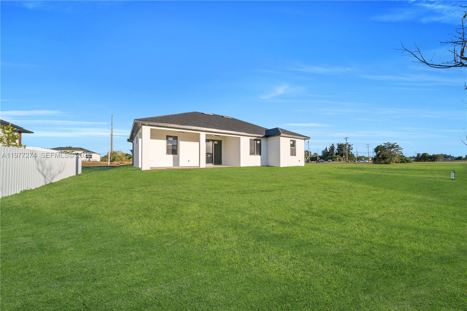 CAPE CORAL - Residential