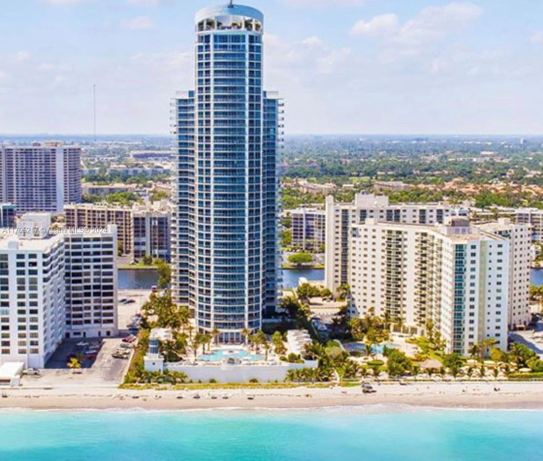 BEST PRICED unit in Hollywood Beach.
5 stars building on Hollywood beach. Next to the Diplomat hotel. 24/7 state of the art gym. Beach and pool chairs and towel services. Spacious Floor Plan With 3 Suites . 2 Balconies Overviews Ocean & Bay. Building Offers 5 Star Amenities: Gym - Beach Service Chairs & Umbrella, Pool Attended, Tennis Court, BBQ Area, Business & Coffee Station, 24h Concierge And Valet Park. Included: Full Kitchen & -tv`s Master & Living Areal. Also includes 2 garage parking spots Convenient Location Near By: Aventura Mall, Hollywood beach boardwalk, 24hr Walmart, Gulfstream Shops, Sunny Isles Beach, 15 min From Ft Lauderdale Airport.
