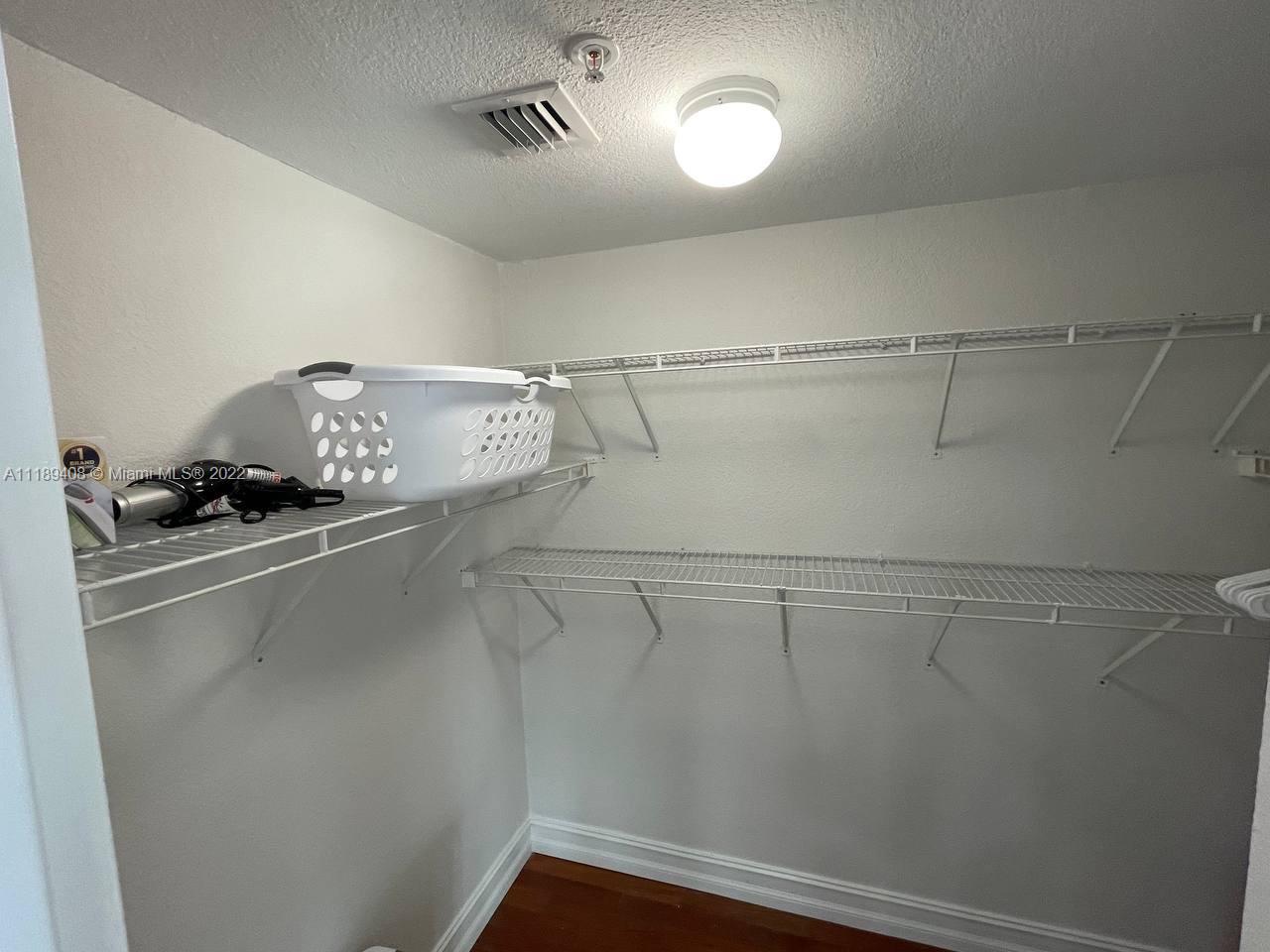 THE Wave Condo - Residential Lease