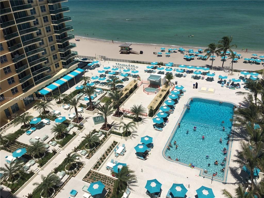 THE Wave Condo - Residential Lease