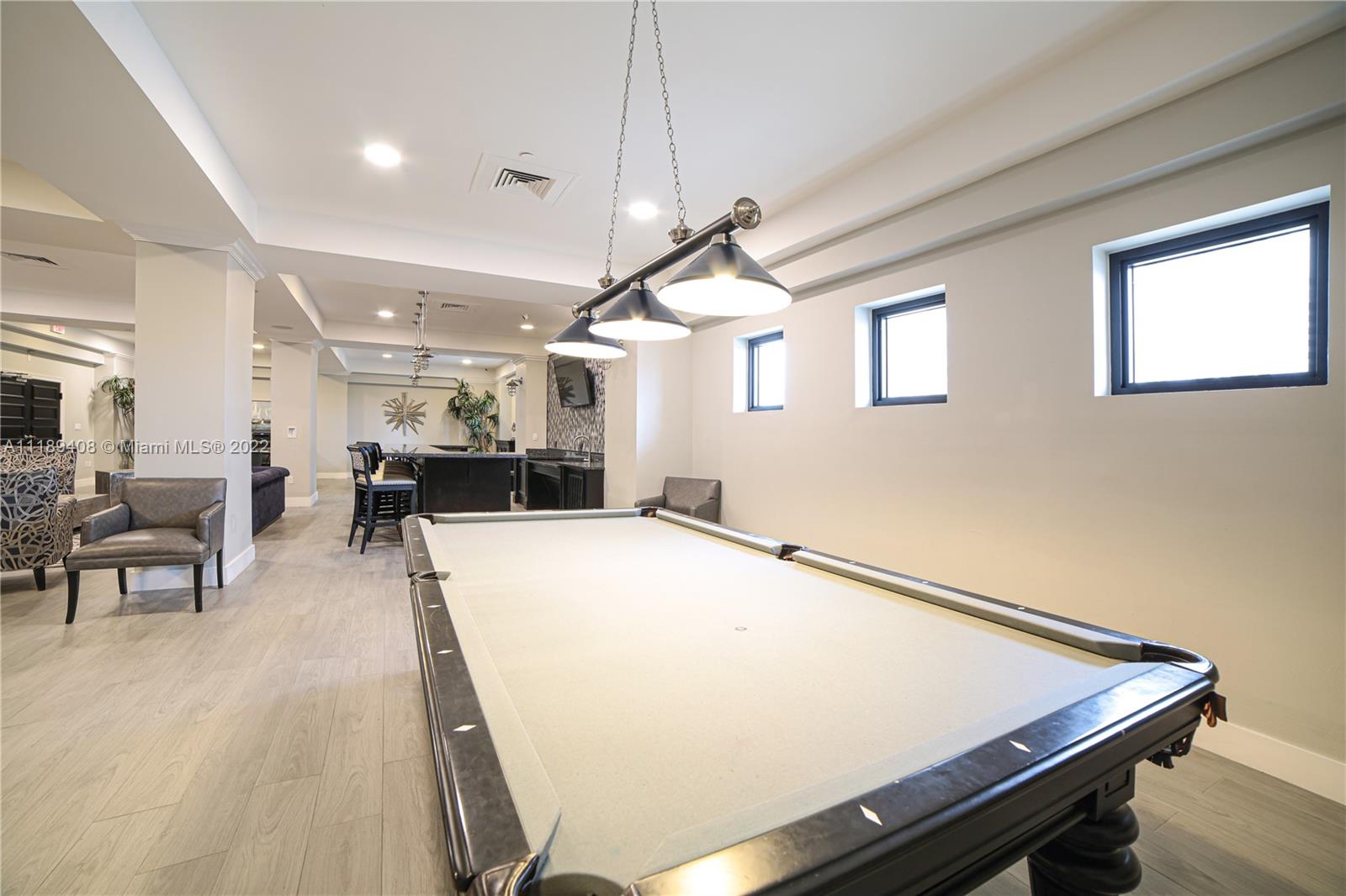 THE Wave Condo - Residential Lease