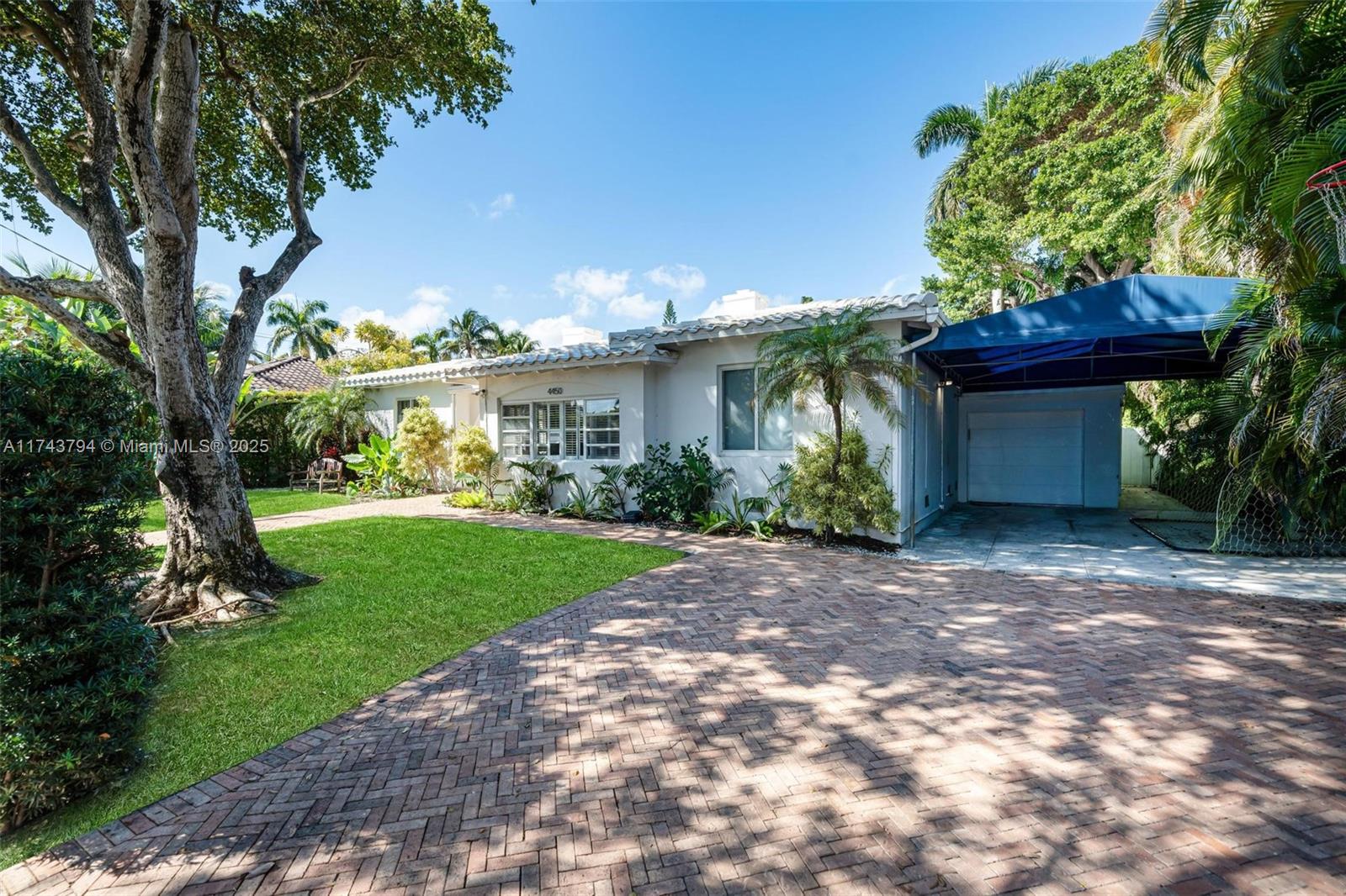 NAUTILUS EXTENSION 4TH - Residential