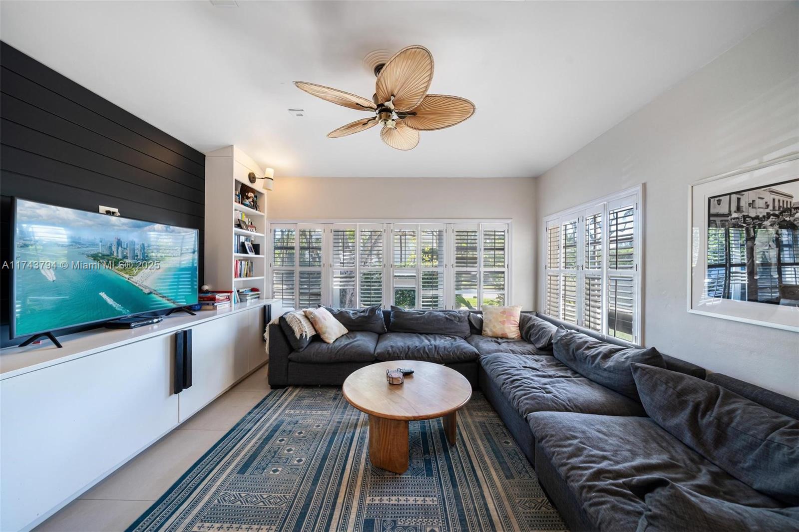 NAUTILUS EXTENSION 4TH - Residential