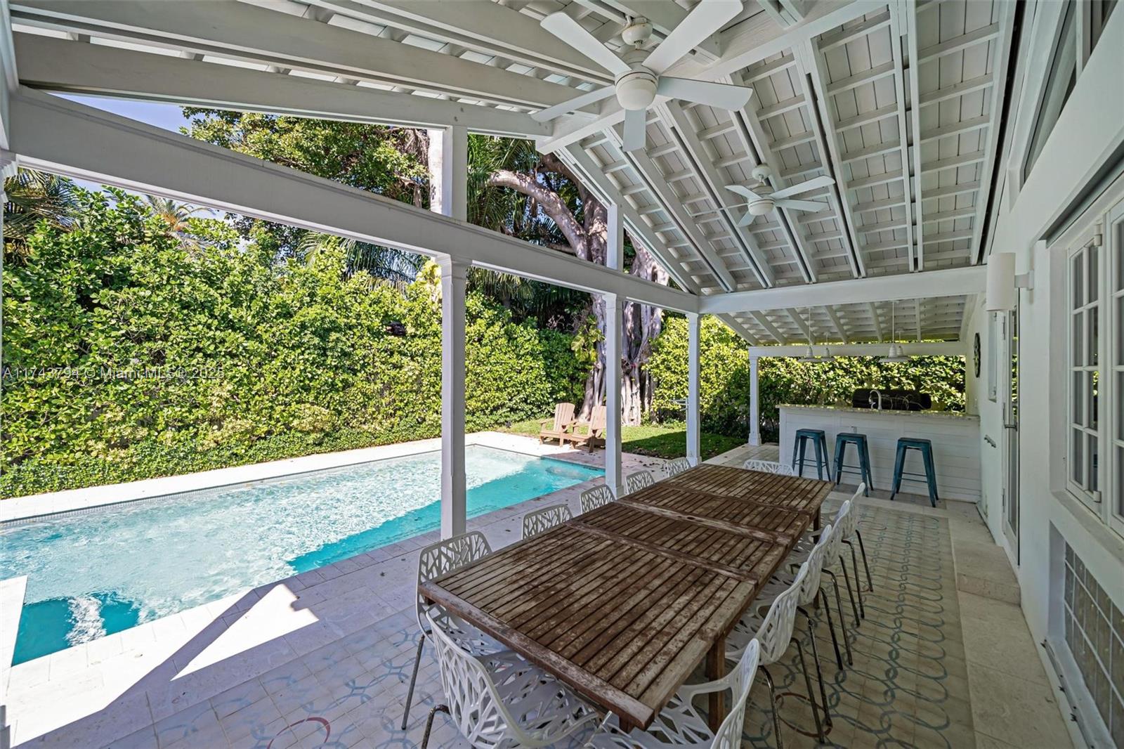 NAUTILUS EXTENSION 4TH - Residential