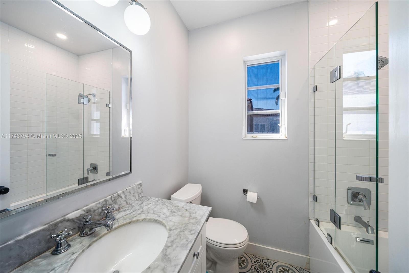 NAUTILUS EXTENSION 4TH - Residential