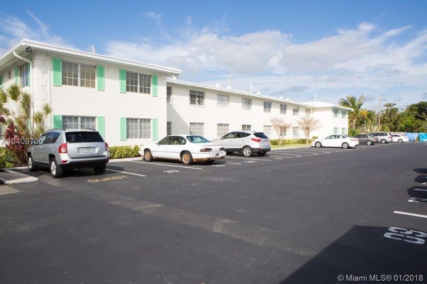 Beautifully renovated 1/1.5 is ready to move in! Property features redone kitchen (granite, new backsplash, wood cabinets), remodeled baths with glass showers and new vanities, new furniture, ceramic tile floors and so much more. Make this your home today!