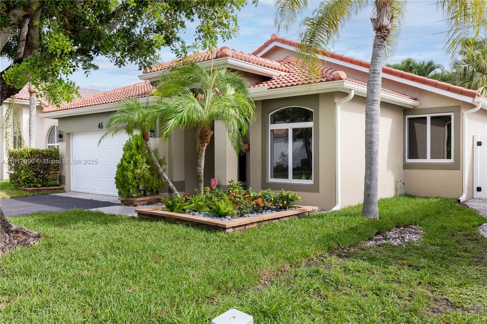 Rental Property at 46 Gables Blvd, Weston, Broward County, Florida - Bedrooms: 3 
Bathrooms: 2  - $4,600 MO.