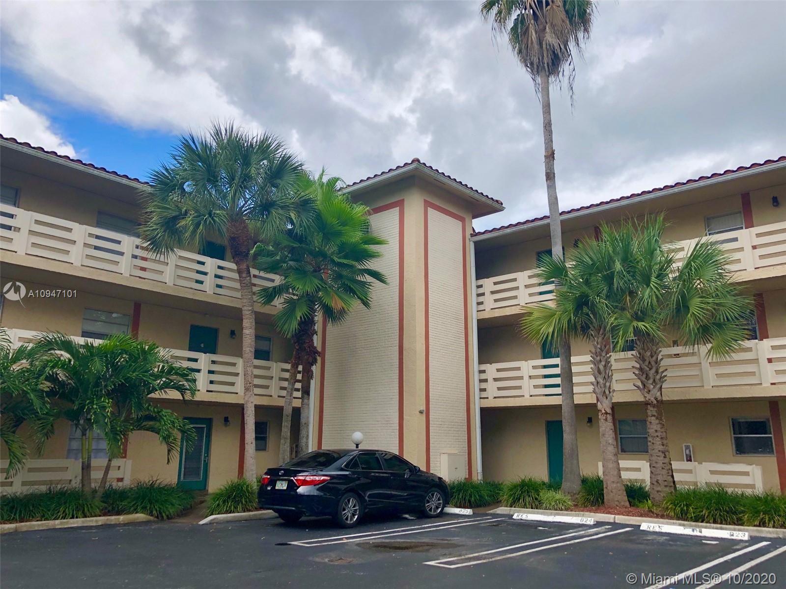 COUNTRY GARDENS CONDO - Residential