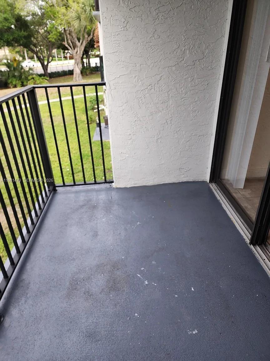 VISCONTI CONDO - Residential