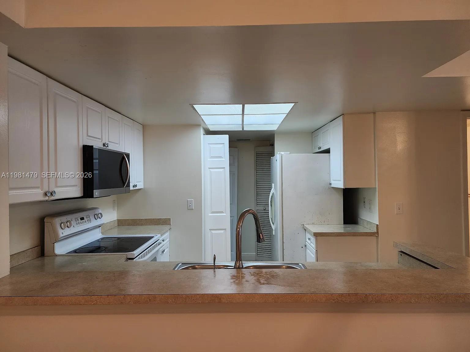 VISCONTI CONDO - Residential