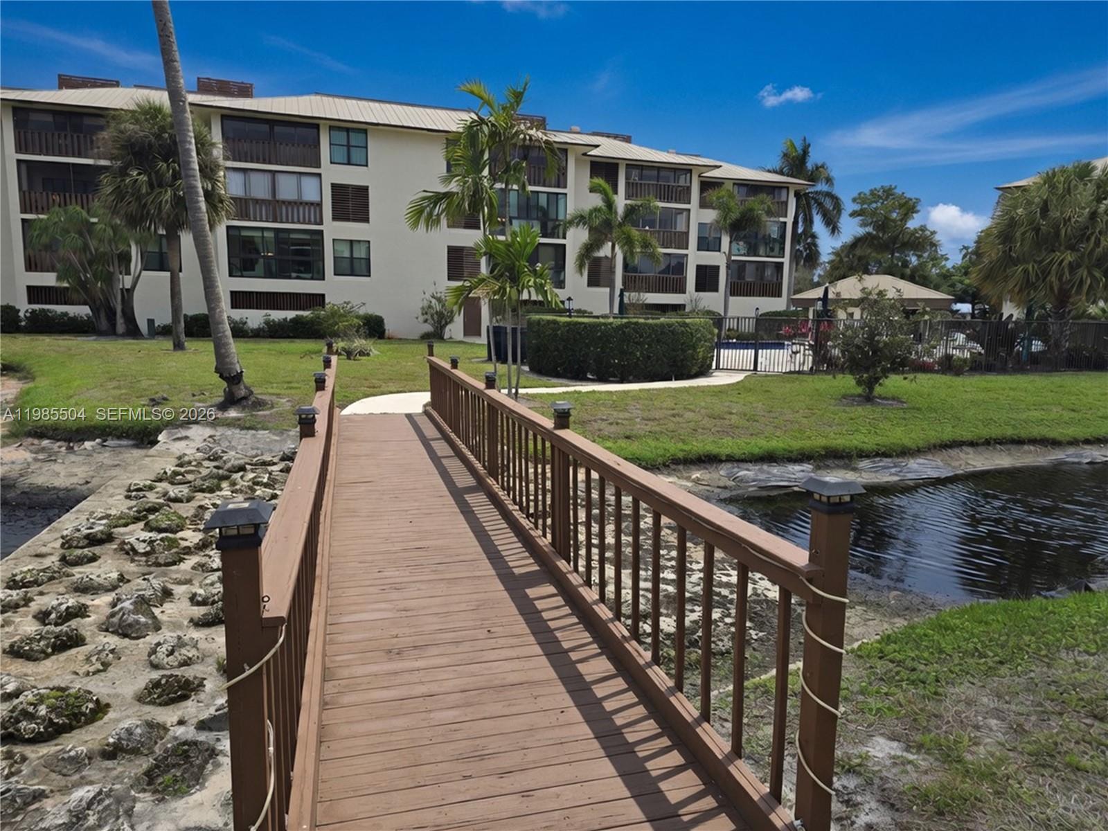 ST LUCIE CLUB - Residential