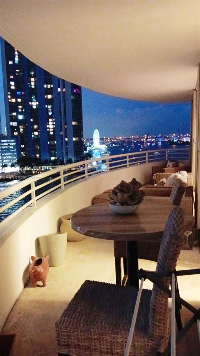 ONE TEQUESTA POINT CONDO - Residential Lease