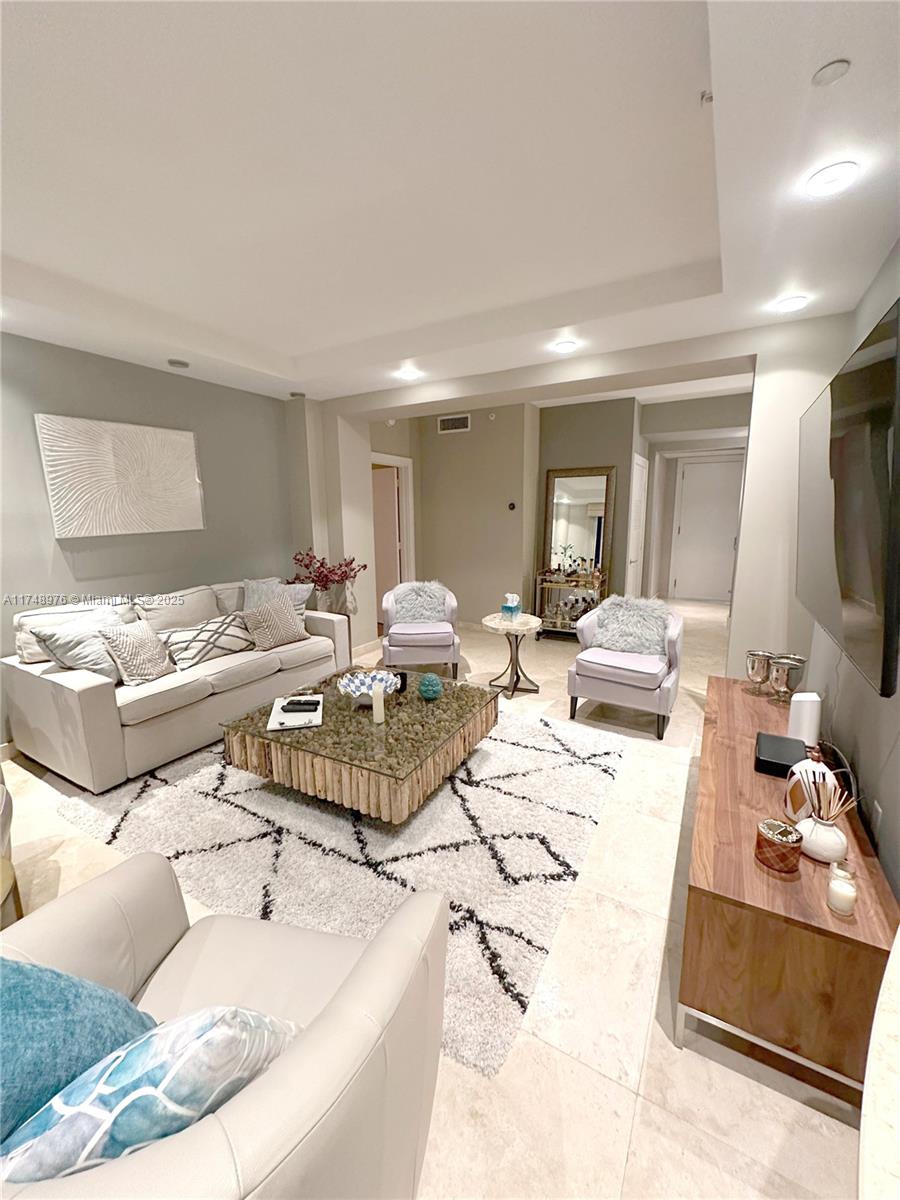 ONE TEQUESTA POINT CONDO - Residential Lease