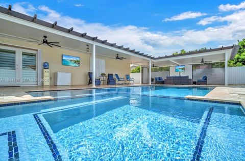 15321 SW 302nd St Homestead FL 33033