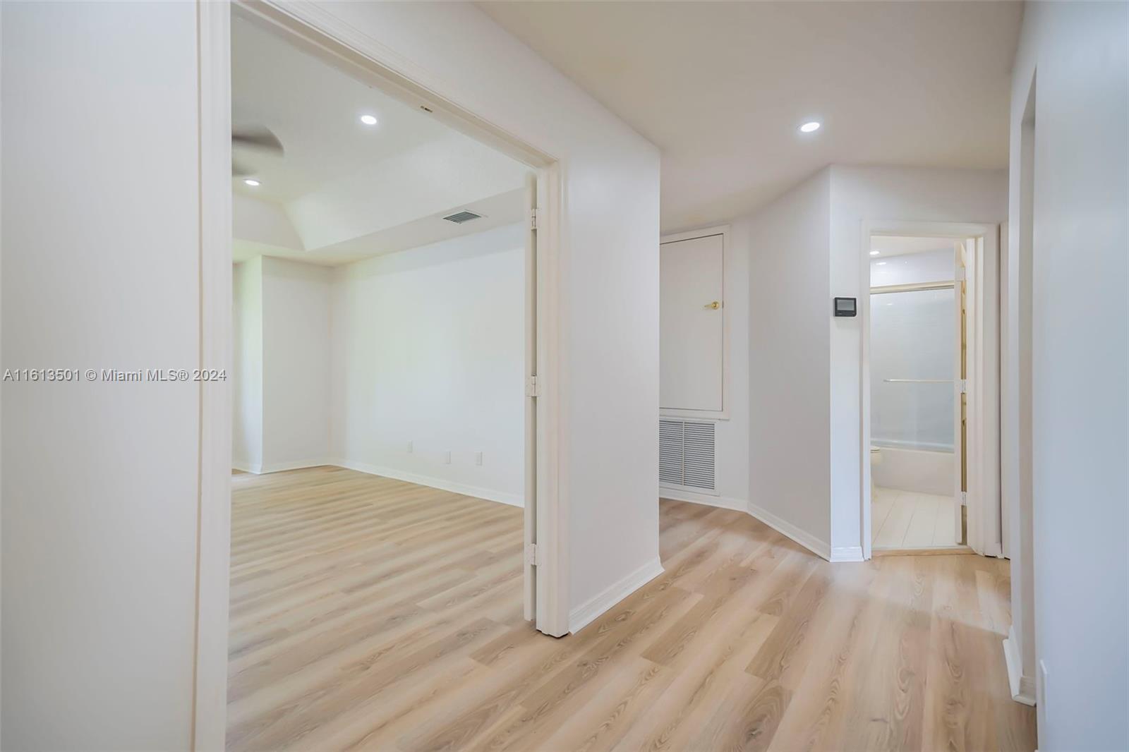 OPAL CREEK - EMERALD COURT - Residential