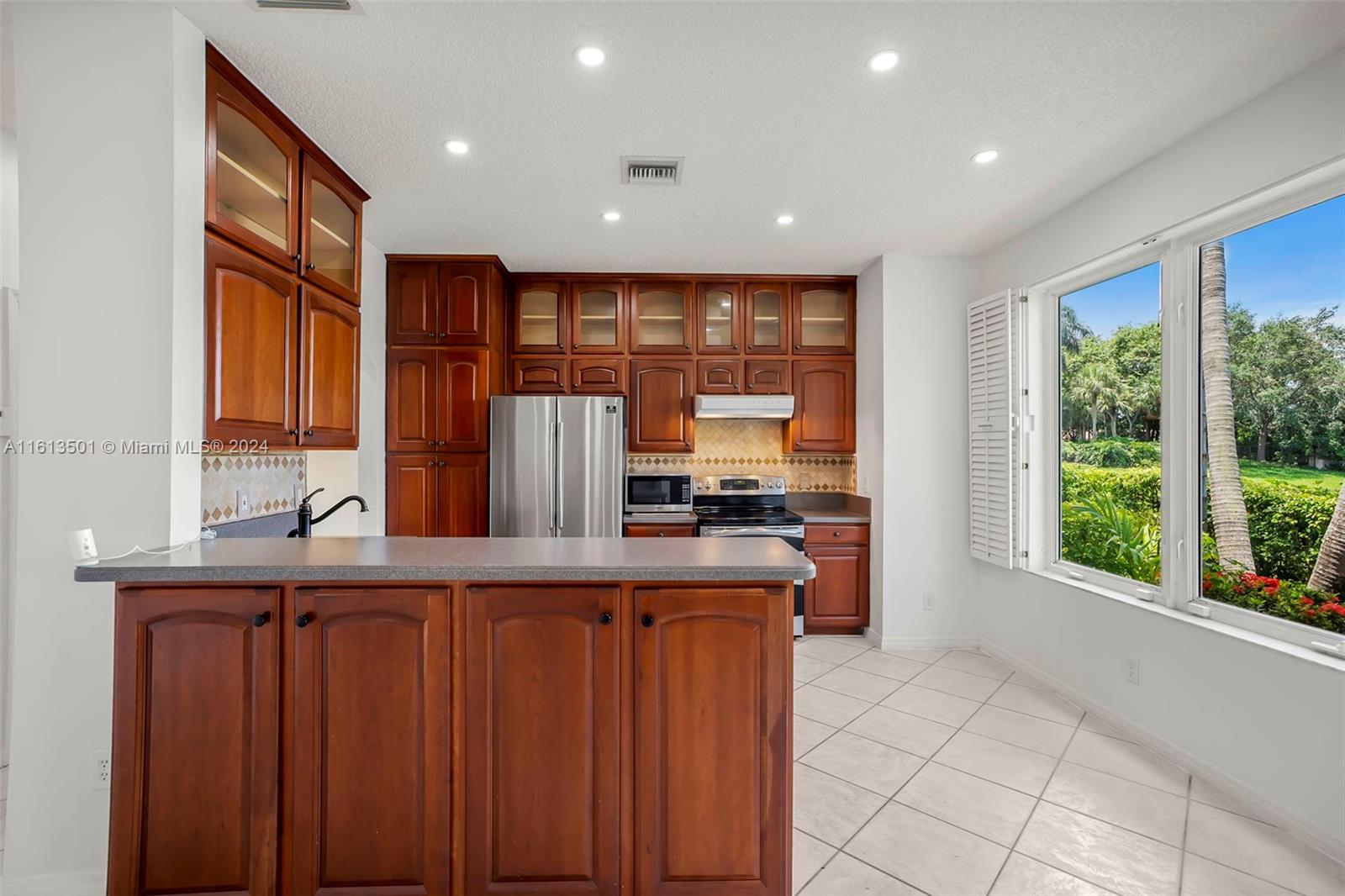 OPAL CREEK - EMERALD COURT - Residential