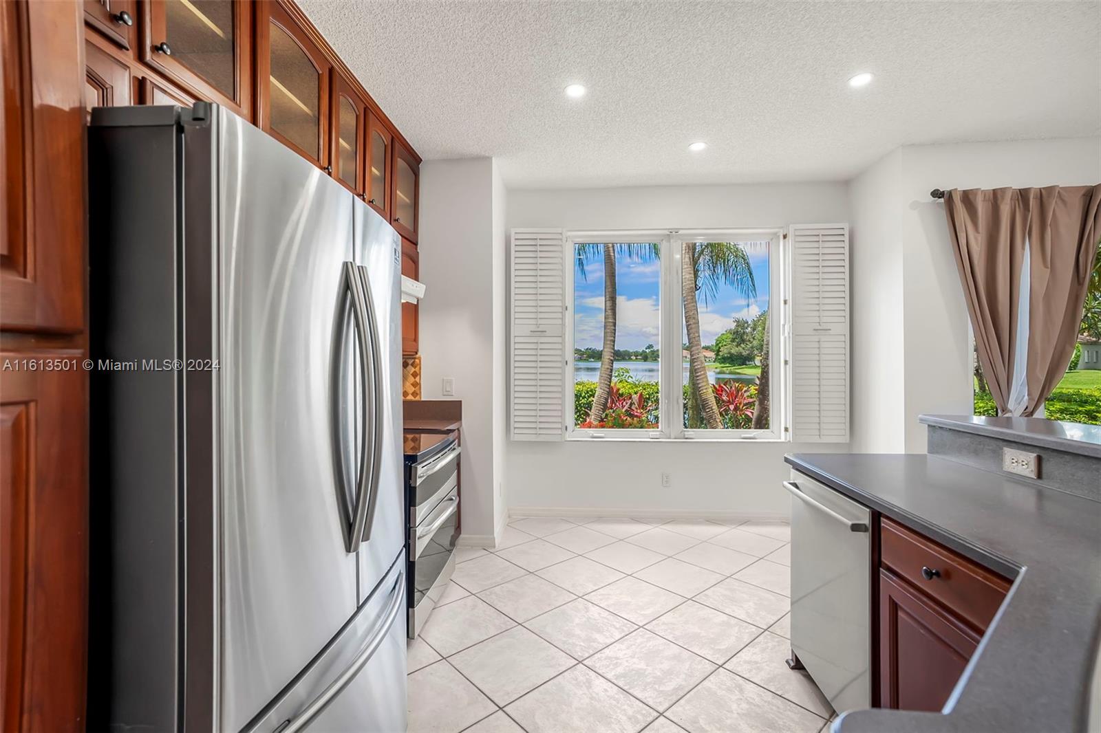 OPAL CREEK - EMERALD COURT - Residential