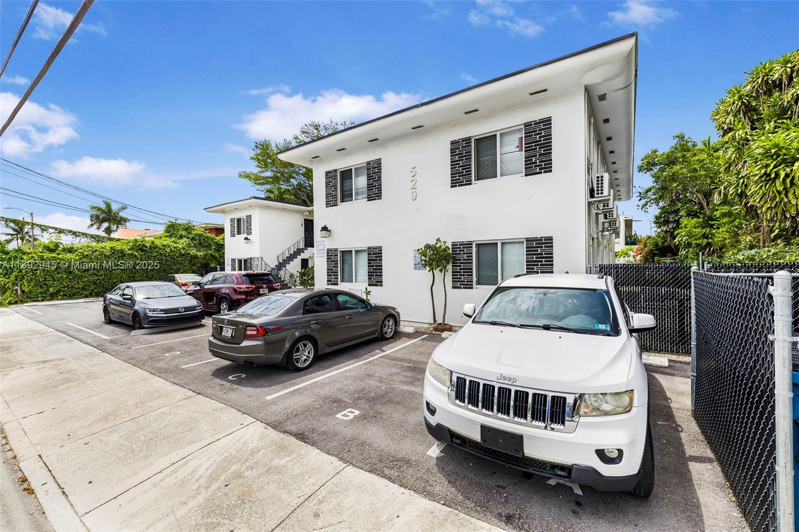 MiMo District - Residential Lease
