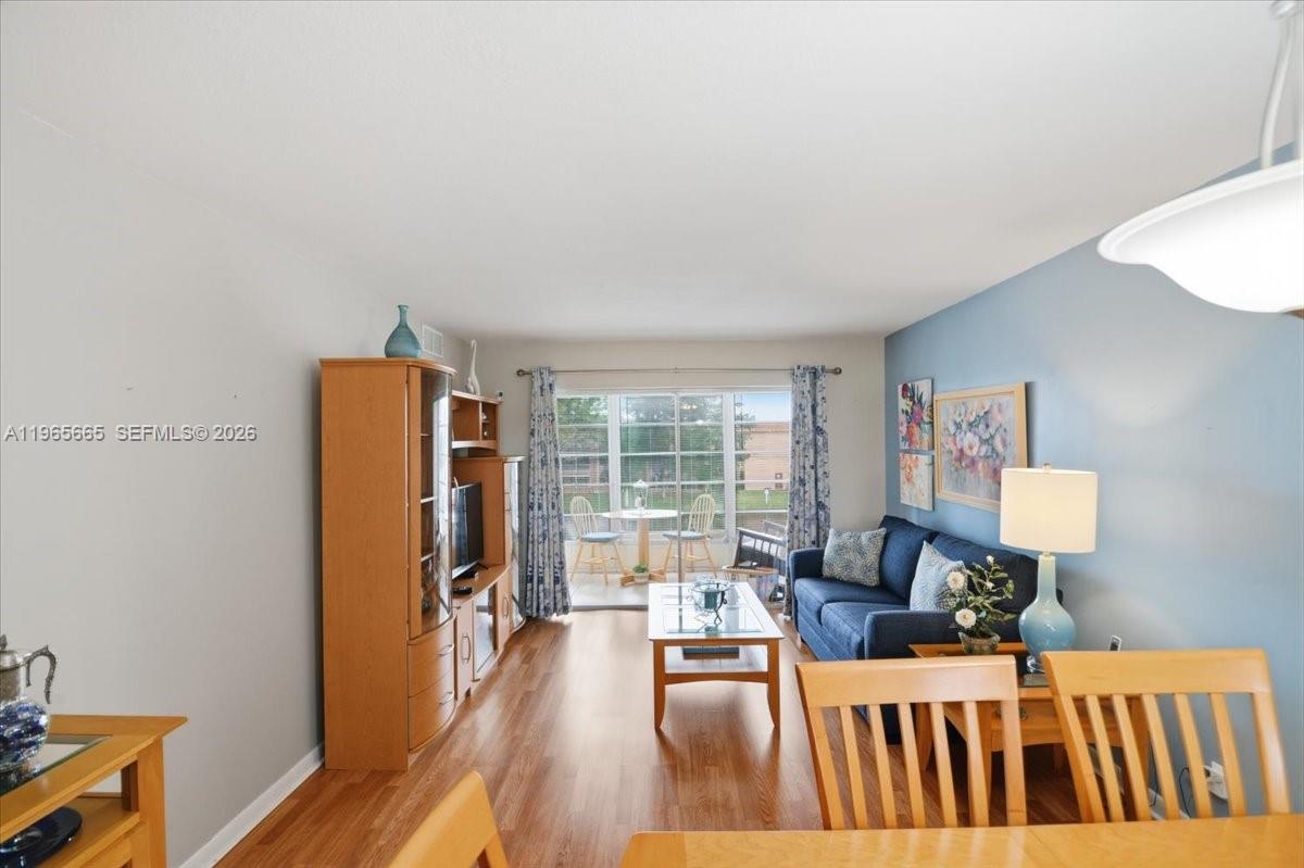 SUNRISE LAKES 154 CONDO - Residential