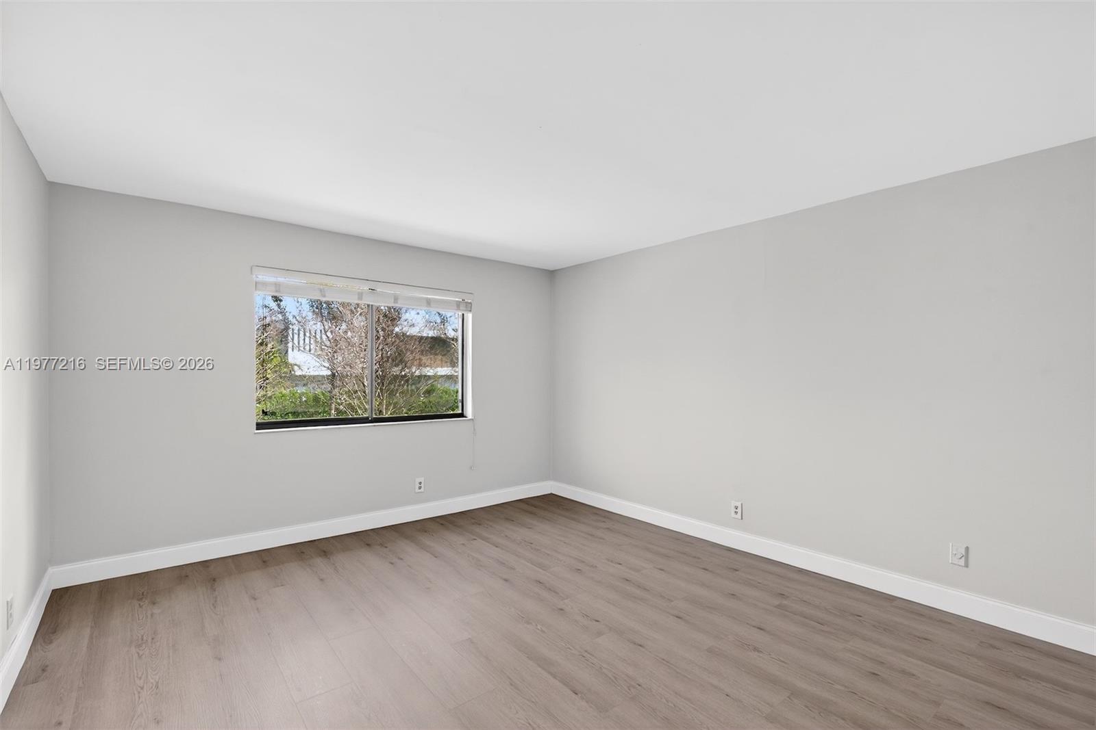 GARDENS AT BONAVENTURE 14 - Residential