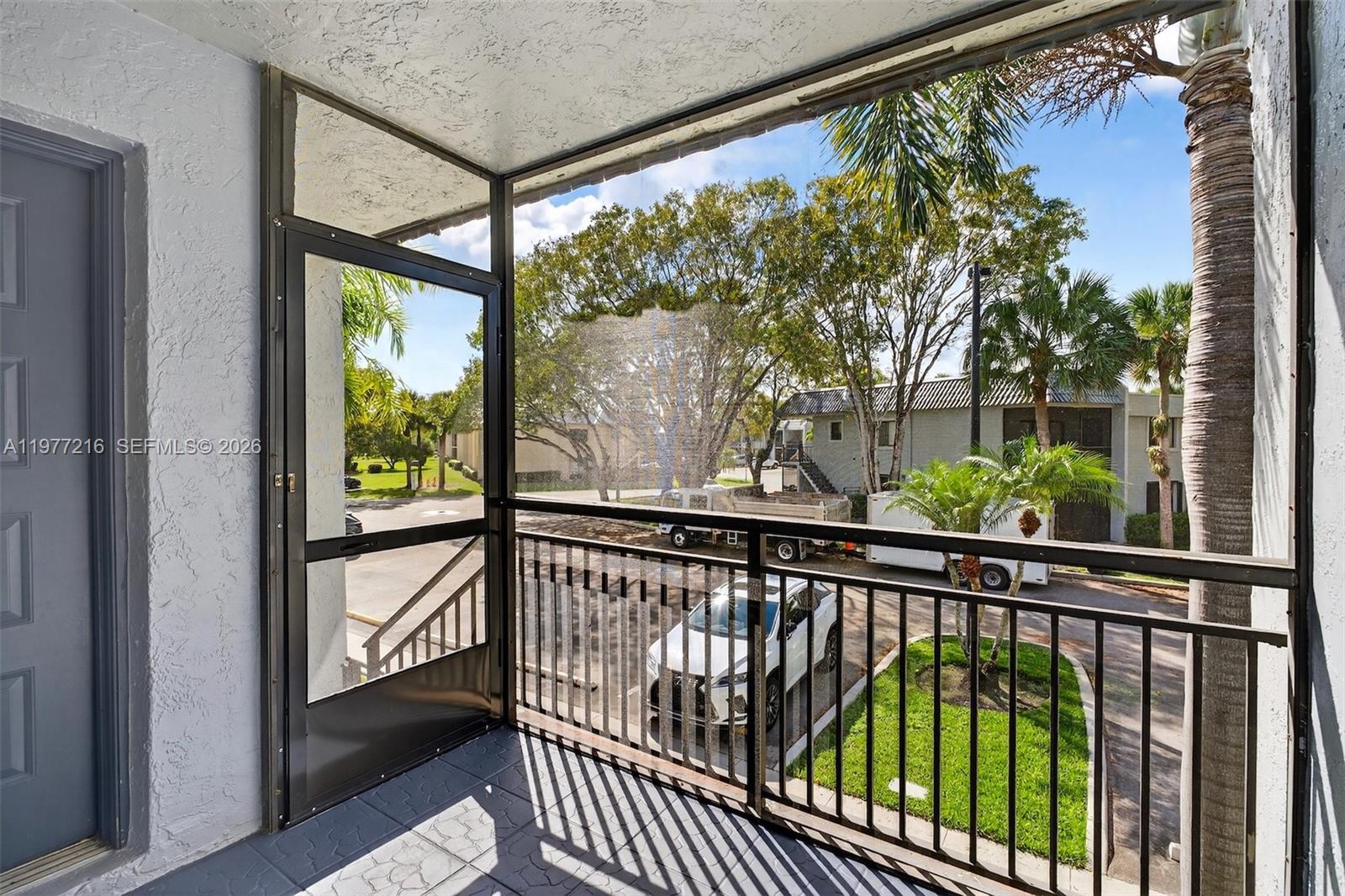 GARDENS AT BONAVENTURE 14 - Residential