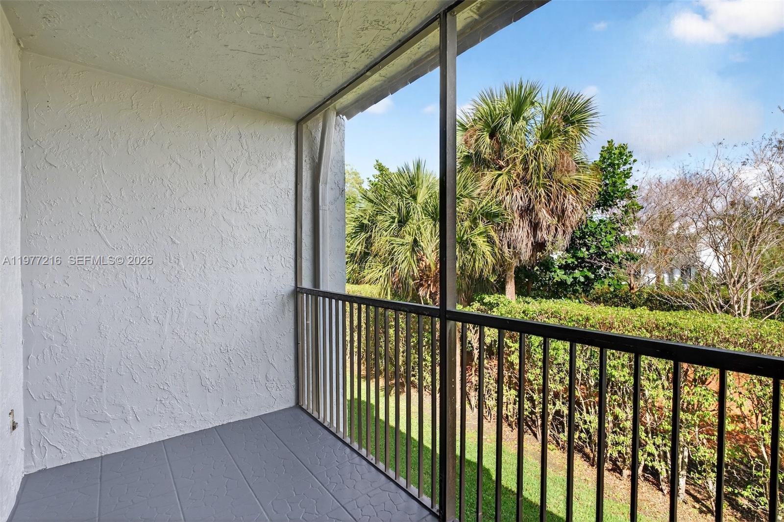 GARDENS AT BONAVENTURE 14 - Residential