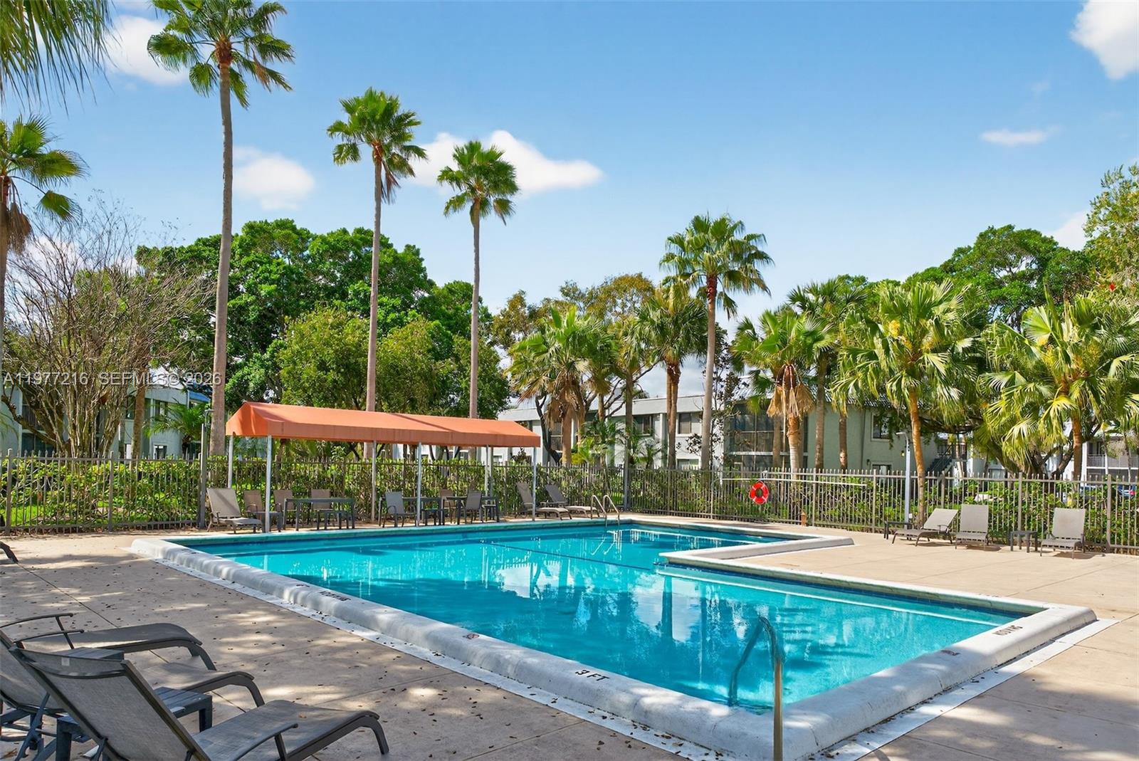 GARDENS AT BONAVENTURE 14 - Residential