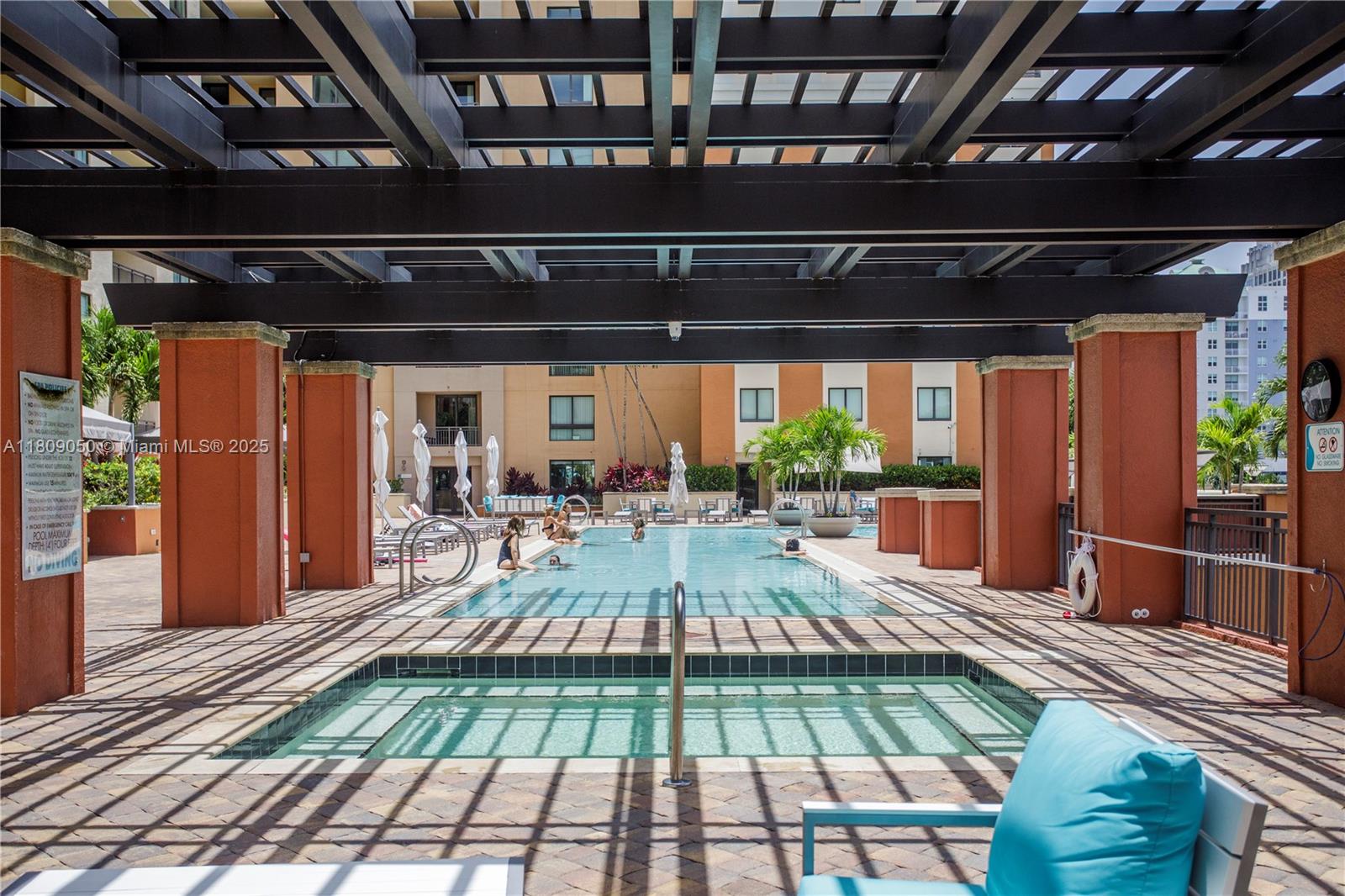 WAVERLY AT LAS OLAS CONDO - Residential
