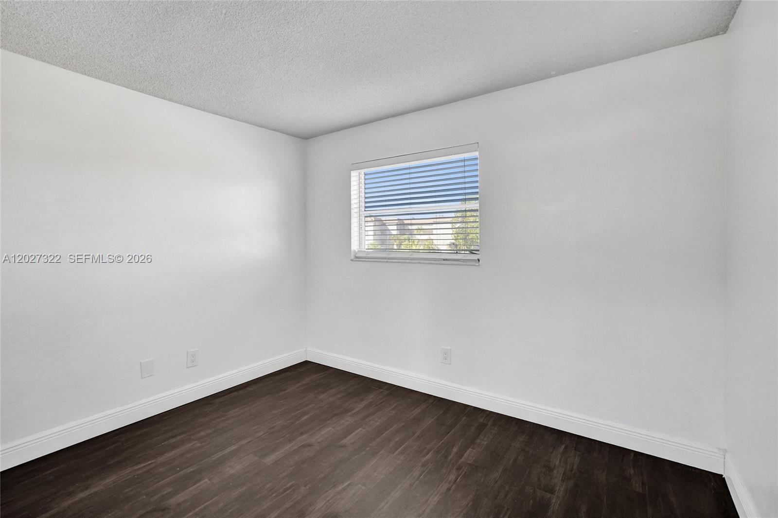 ARROWHEAD CONDO NO III - Residential