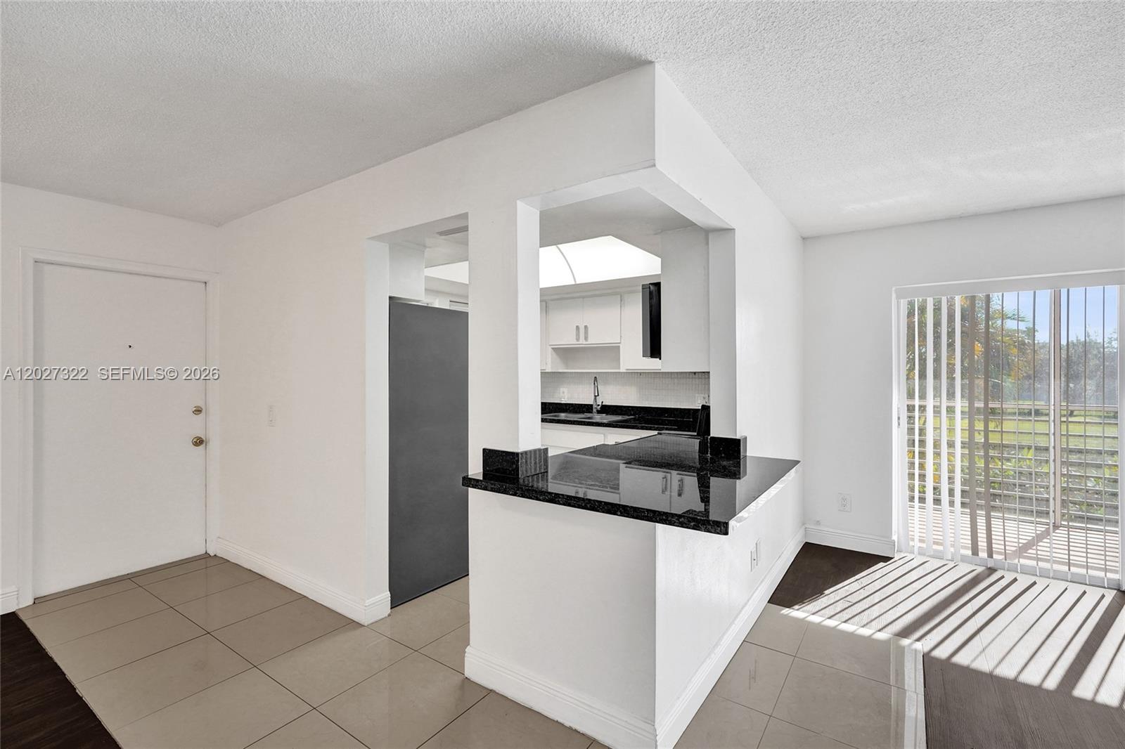 ARROWHEAD CONDO NO III - Residential