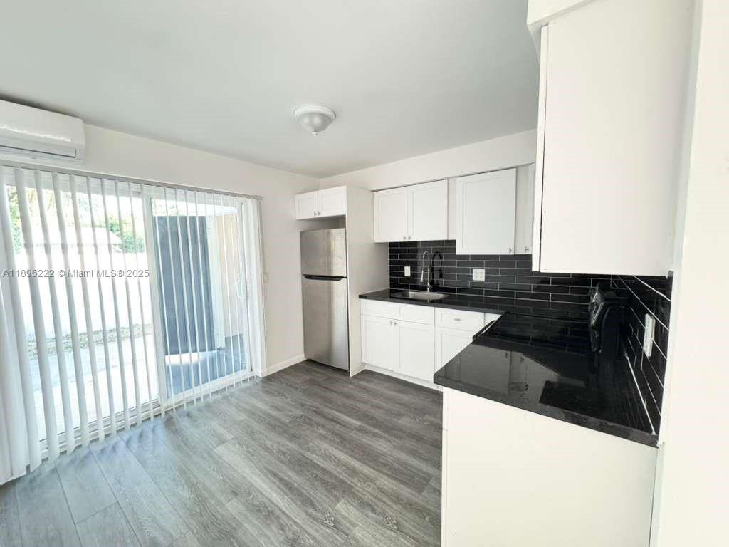 CRESTVIEW BOYNTON - Residential Lease